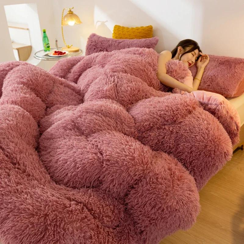 Thick Mink Fur Lamb Fur Warm Winter Comforter Soft Double-sided Velvet Quilted Cotton Quilt Lightweight Fluffy and Elastic Duvet