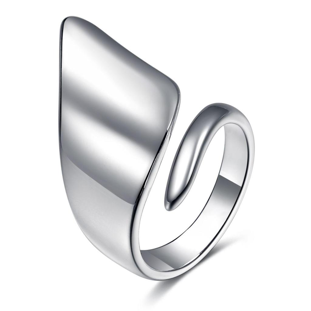 Exaggerated Punk-Style European & American Metal Couple Rings