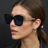 Новинка в Винтажные Солнцезащитные Очки для Женщин Роскошные Золотые Цепи Украшенные Черные Квадратные Очки Темные Линзы Очки Женщины