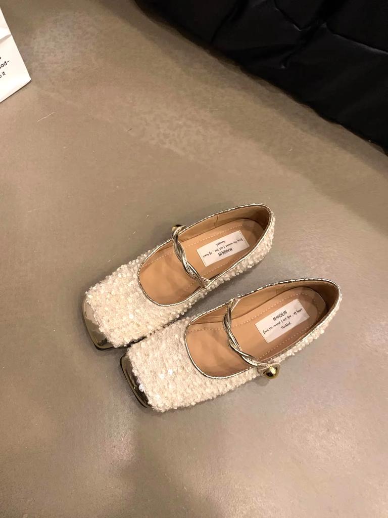 Женские туфли из твида. Балетки с пайетками на верхней части.