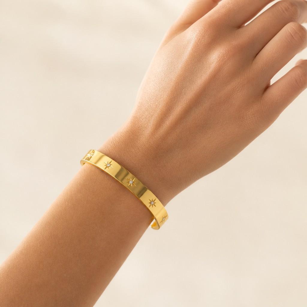 PVD 18K Gold Plated Stainless Steel Non Tarnish Free Water Proof Jewelry Sparkly North Cz Star Cuff Bangle Bracelet for Women