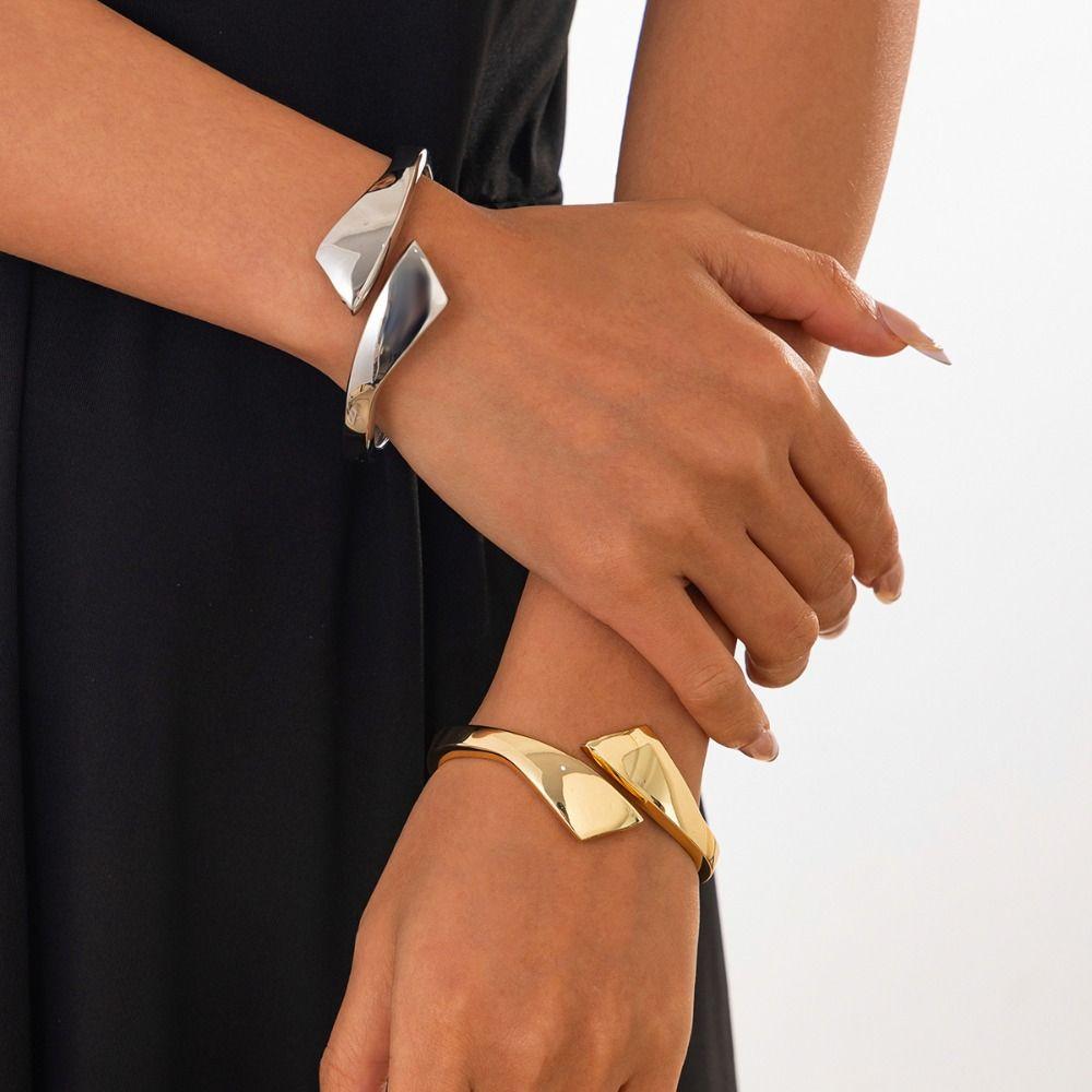 Smooth Surface Open Bangle Light Luxury Geometric Bracelet Water Drop Shaped Bangles  Girls