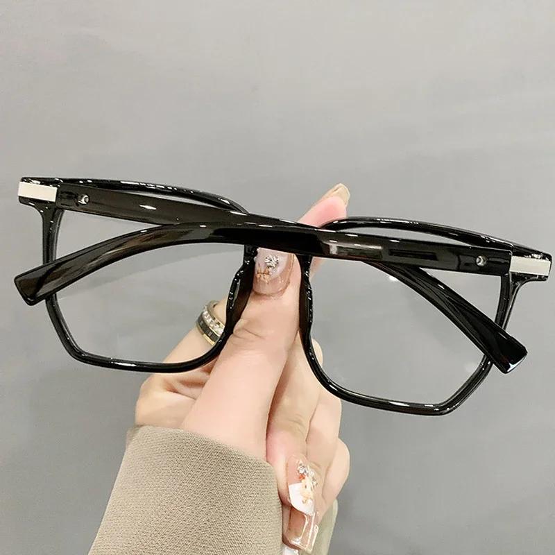 Retro TR90 Black Framed Photochromic Eyewear Large Frame Polygonal Myopia Glasses Oversized Anti Blue Light Near Sight Glasses
