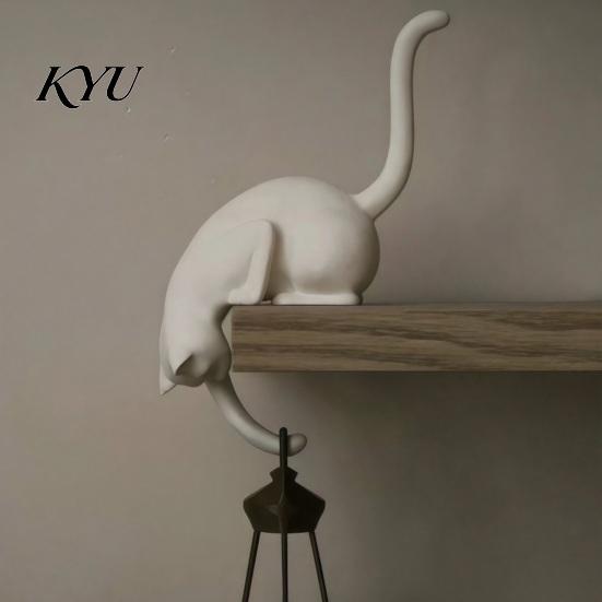 Cat Claw Wall Hook with Lantern, 3D Printed LED Light Decorative Stylish Ornament Hook, Creative Shelf for Bookshelf Desk And Entryway Minimalist