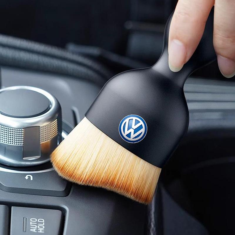 WGLRK1 Car Interior Cleaning Soft Brush Dust Remover Tools For VW Scirocco Polo T5 Passat b6 Golf mk5 Tiguan Jetta CC Beetle GTI