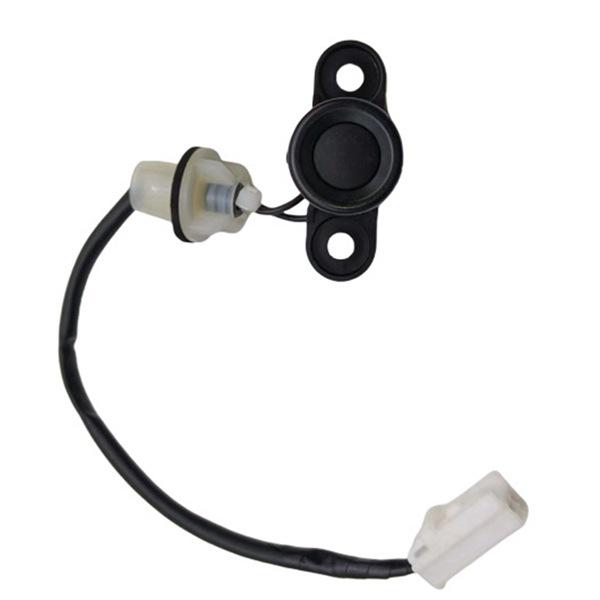 Кнопка открытия багажника для Mazda 6 05-08 (Модели G28A676S0A и G28A676S0B)