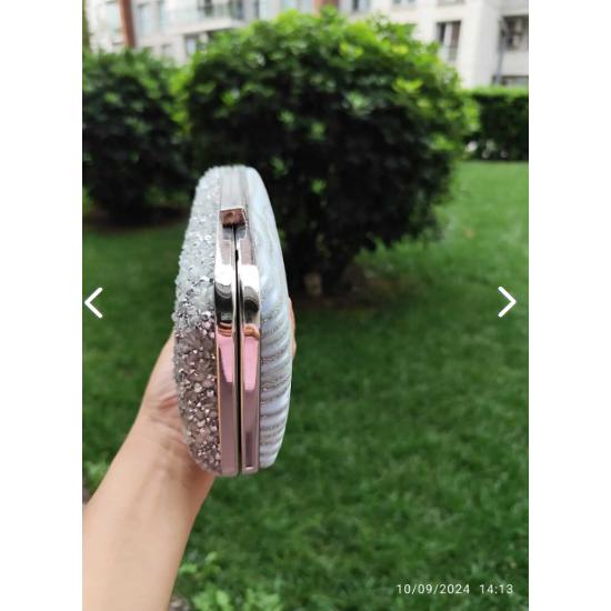 New Model Back Patterned Evening Bag