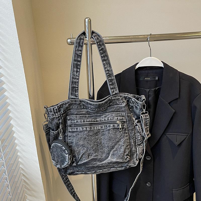 Джинсовая сумка-тоут большой вместимости женская 2025 новая повседневная дорожная сумка через плечо модная текстурная сумка-мессенджер