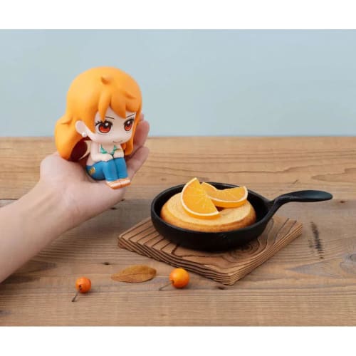 Rukappu ONE PIECE Nami Complete Figure