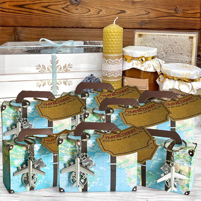 10 наборов мини-чемоданов, подарочных коробок, конфет, подарочных коробок для вечеринки с брелками в виде самолета и дорожных билетов для свадебной вечеринки