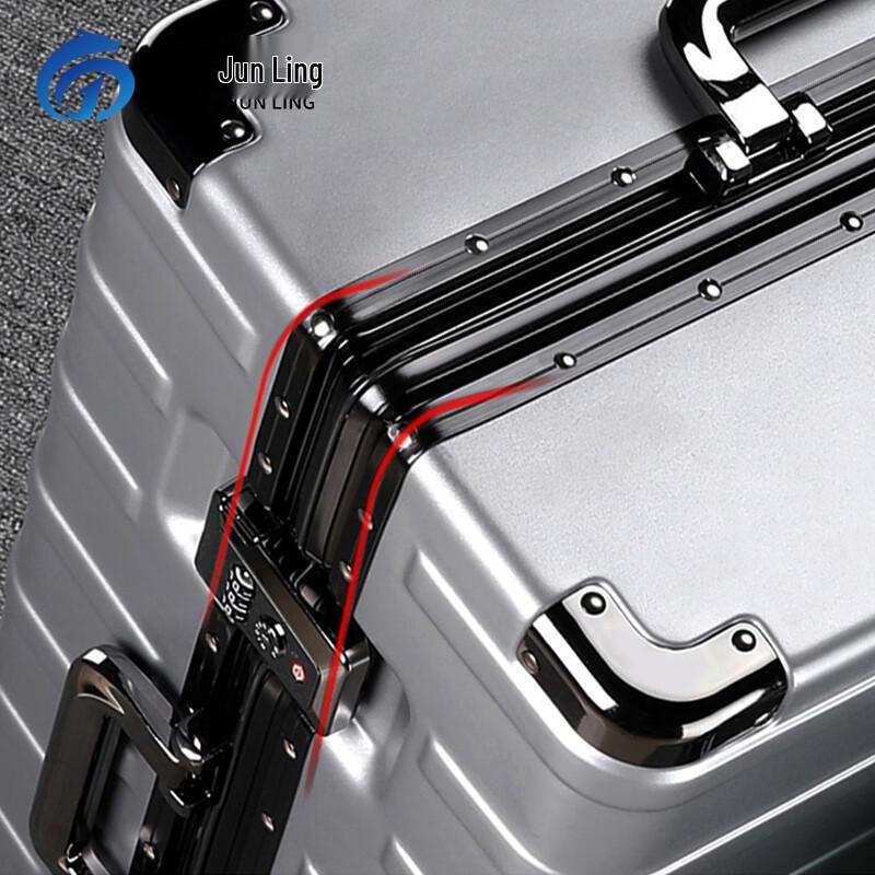 LingCaiJunLing Aluminum Frame 20-inch Carry-on Spinner Suitcase