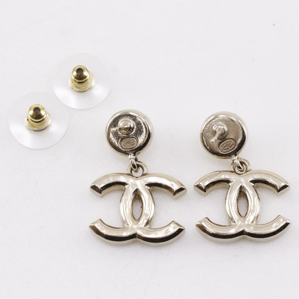 CHANEL Logo COCO Mark Piercing gold/black Plated Gold/Fake pearl 9.82g Women Used
