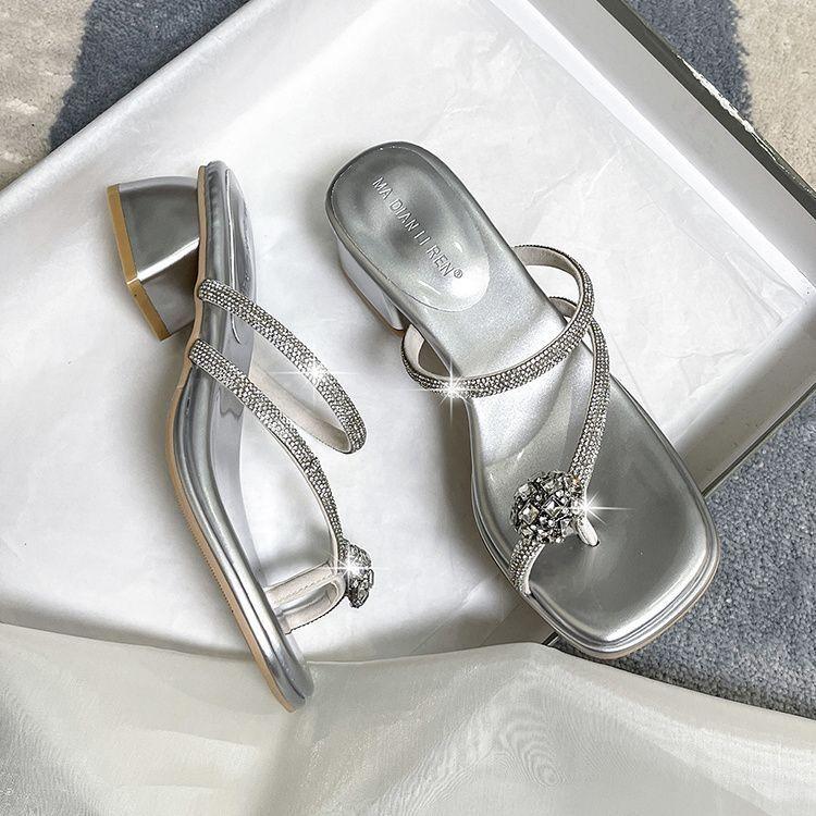 Versatile sandals flip-flops 2024 summer new French thick heel set toe high-end sense rhinestone outer slippers tide