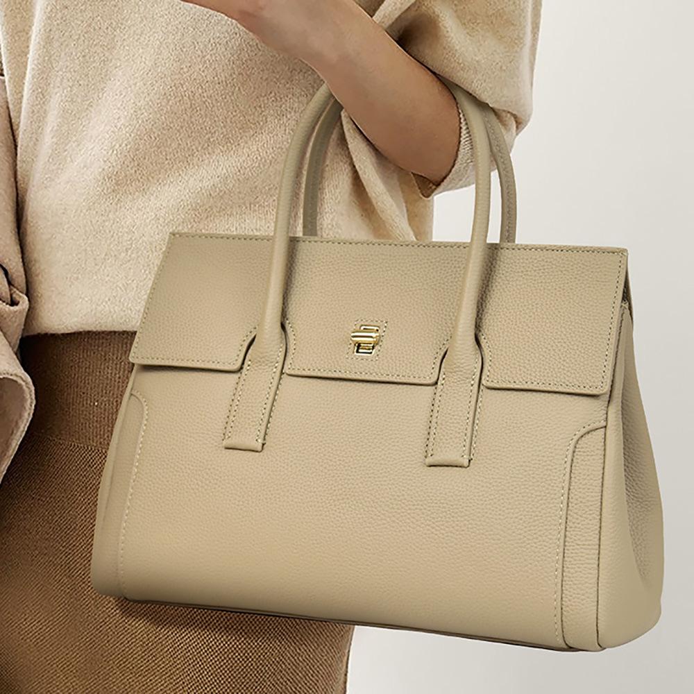 Женская сумка из натуральной кожи, женская, новинка 2025 года, высококачественный стиль, верхний слой из коровьей кожи, модная сумка через плечо большой емкости для поездок на работу