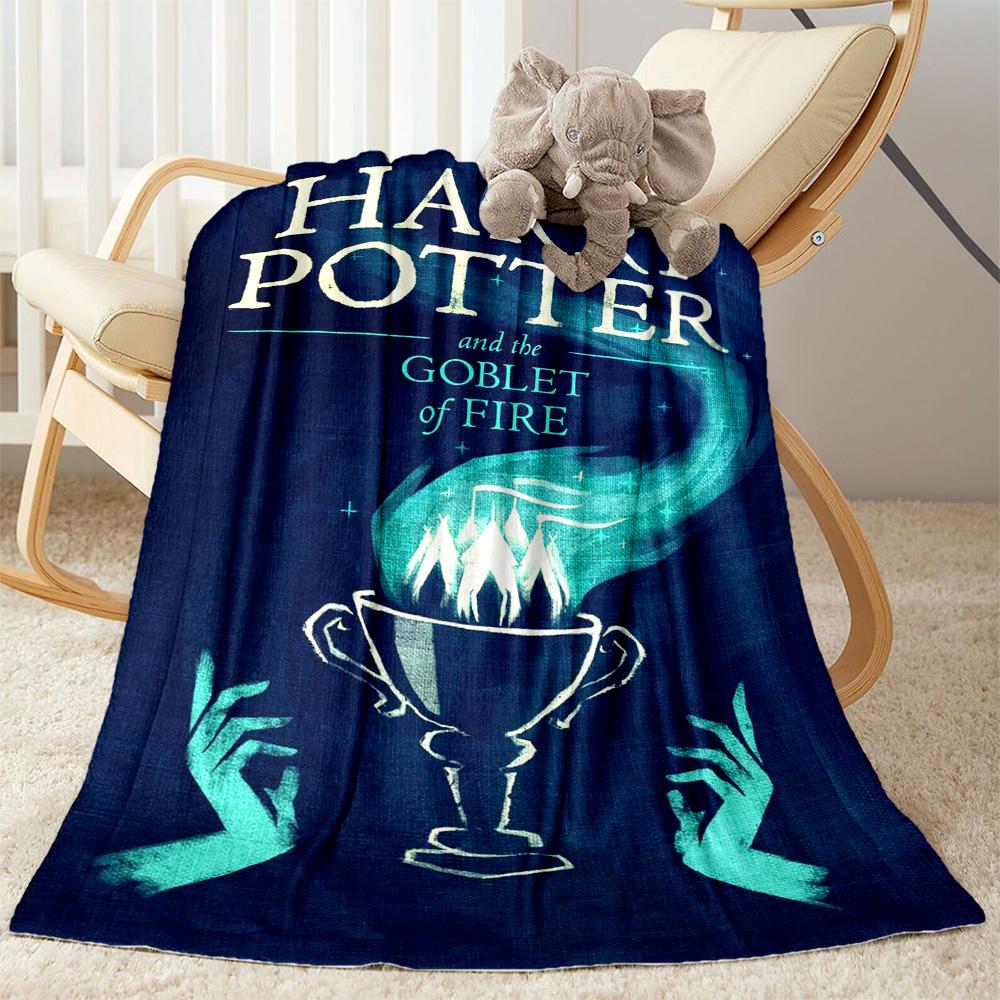 Slytherin Snake Crest Suitable blanket for offices, travel, living rooms also a good gift for friends and family Suitable for all seasons.
