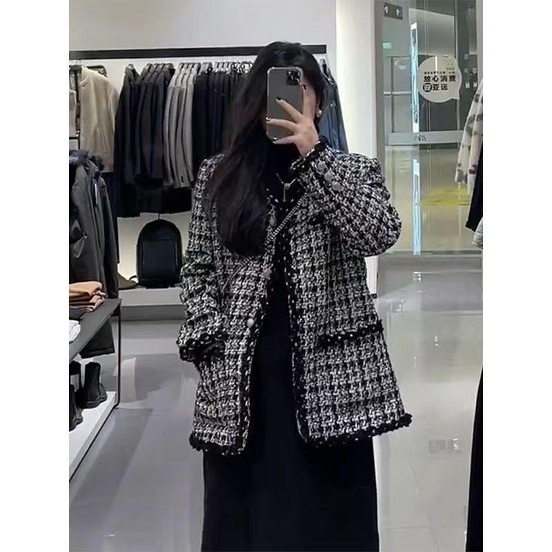 Fashionable Women's Plus Size Suit Coat with Plaid for Spring