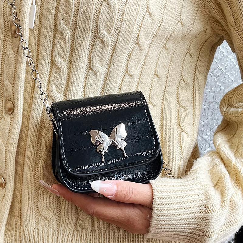 Высококачественная мини-сумка-кошелек для монет для женщин, новый стиль, наклонная помада, красный конверт, популярная сумка на плечо с цепочкой в виде бабочки