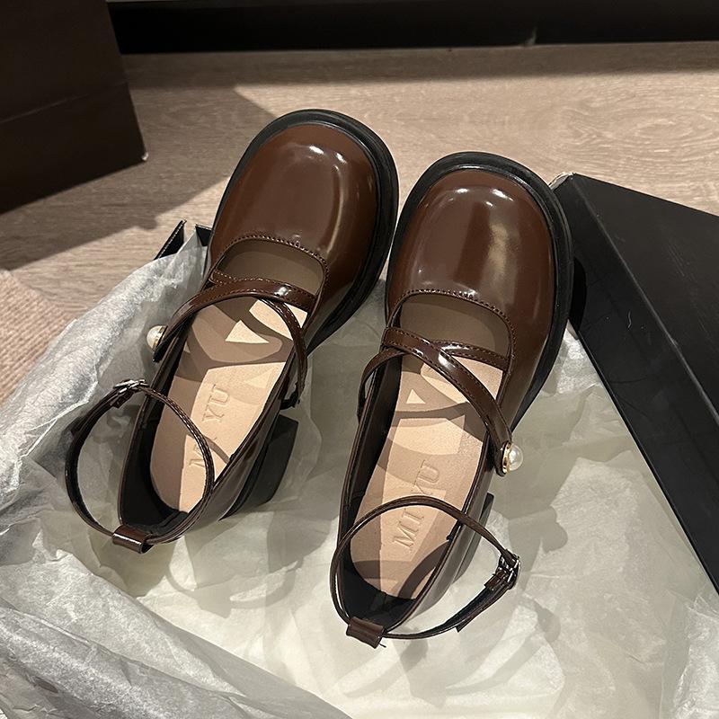 2026 Women Loafers Retro Brown Mary Jane Shoes Women Thick Heels Ankle Buckle Lolita Shoes Woman Uniform Pu Leather Pumps Shoe