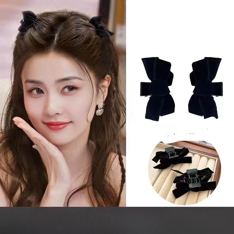Korean Velvet Bow Hair Clip Claw Clamp Sweet Black Red Bow Small Hair Claw Clip Princess Headwear Girls Women Hair Claw Clip