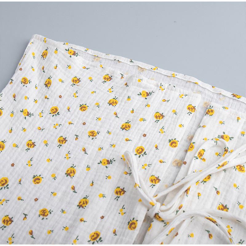 Повседневный принт Шнуровка Женский комплект рубашки Короткий рукав V-образный вырез Топ Широкие брюки с высокой талией Женские шорты Новинка Праздничный костюм