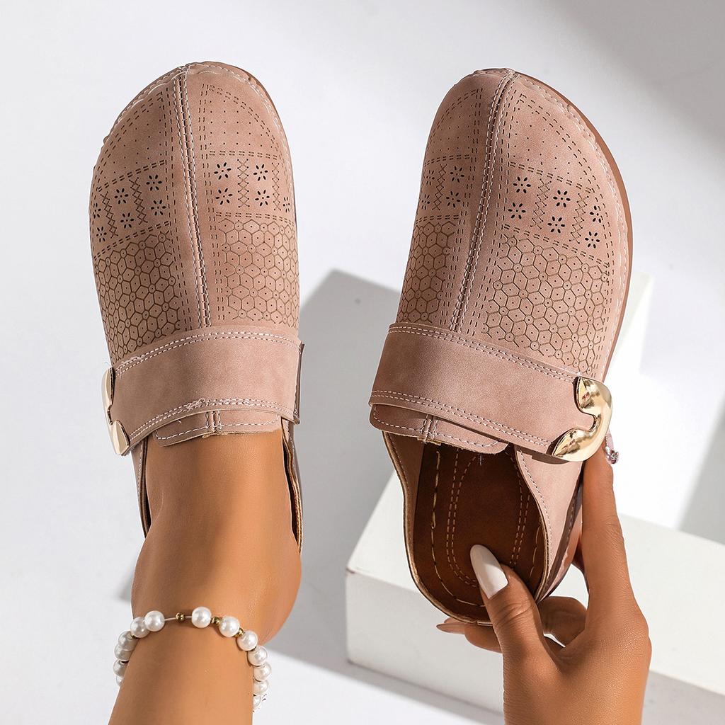 Large Size Bag Head Flat Bottom Casual Half Slippers Women's New Solid Color Wedge Metal Buckle Beach Slippers