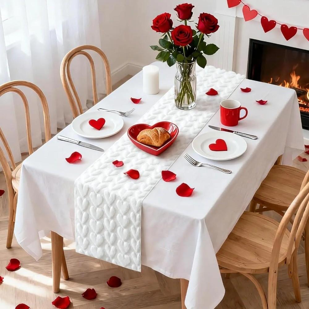 Fuzzy Love Heart Table Runner Romantic Valentine's Table Flag Tables Mat Table Runner Dining Table