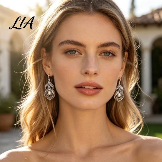 Unique Hollow Three Dimensional Earrings 1 Pair Women Retro Drop Earrings, Vintage Carved Faux Pearl Elegant Metal with Pearls Dangle for Anniversary