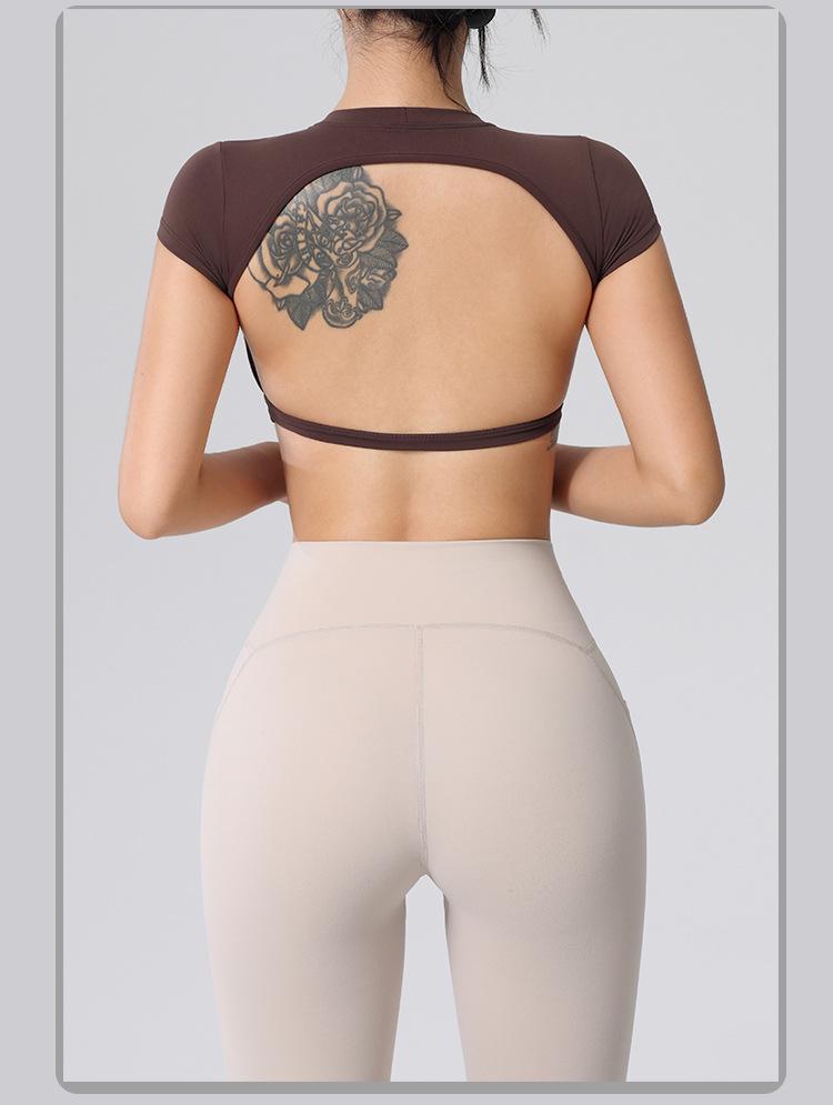 Wangtu Women's Short Sleeve Yoga Crop Top with Chest Pad for Exercise and Fitness