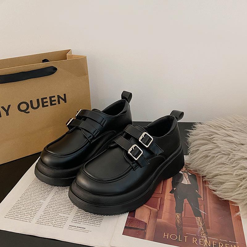 Ins простые круглые белые универсальные британские маленькие кожаные туфли женские 2025 новые весенние туфли Мэри Джейн на платформе одинарные туфли