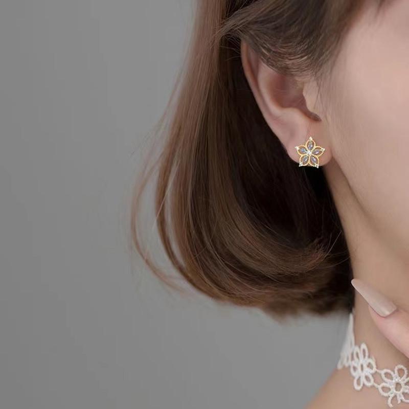 S925 Sterling Silver Light Blue Orchid Zircon Stud Earrings Flower Shape Hollow All-Matching Delicate Earrings Women