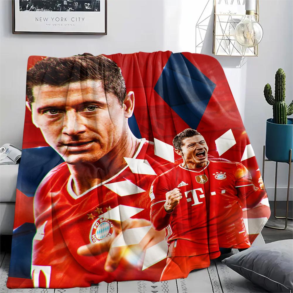 Robert Lewandowski pattern Flannel Blanket, High quality Comfortable for All Seasons, Home Decor, Warmth and Comfort, Perfect for Gifts.