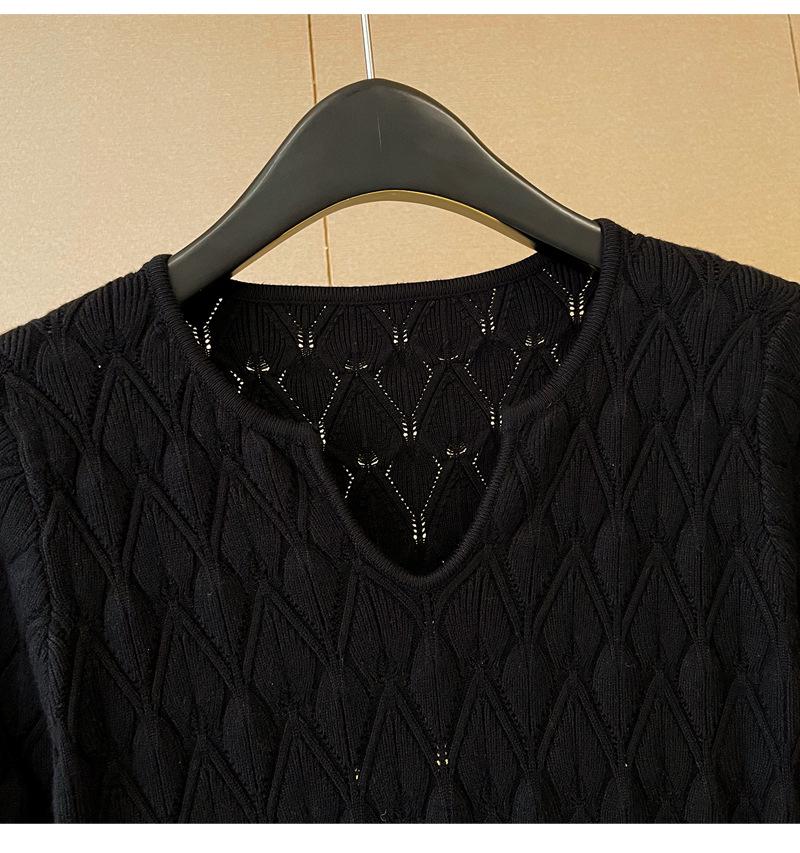 High-End V-Neck French Knitted Midi Fishtail Dress for Autumn/Winter