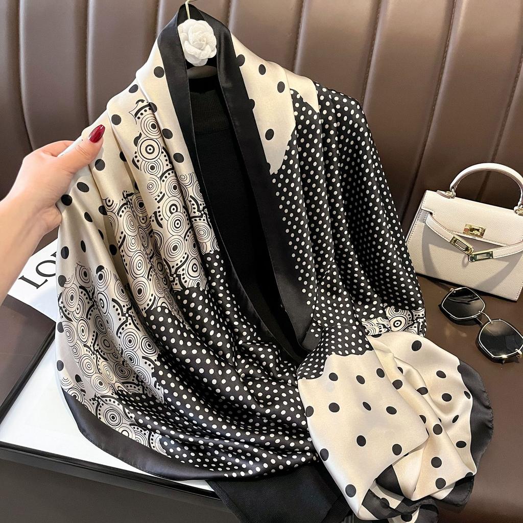 New Spring and Autumn Retro Floral Cranes Temperament Simulation Silk Large Long Scarf Sunscreen Outwear Shawl Female Silk Scarf