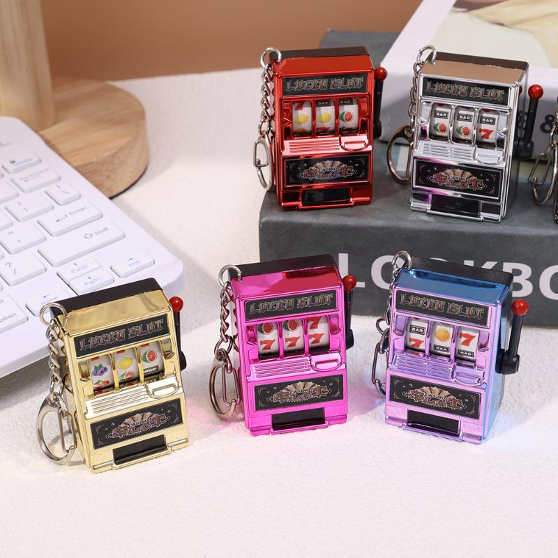 Ретро мини-игровой брелок для фруктов, выигрыш в подарок лучшему другу, игрушка, брелок для монет, игровая консоль, креативный слот, модель казино