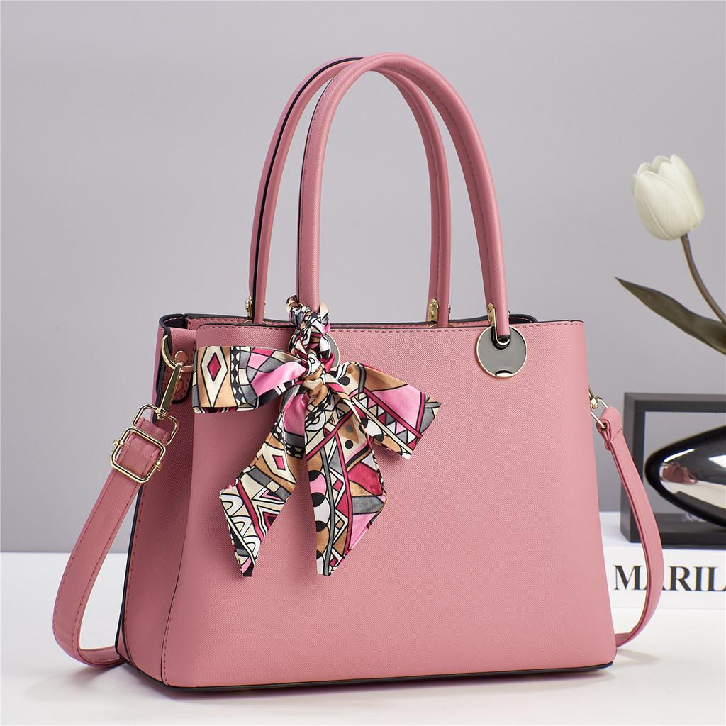 Stylish Big Size Crossbody Bag For Ladies With Zipper Closure And Inner Pockets