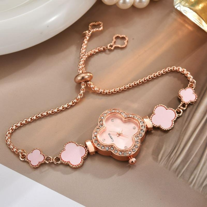 Ленивый Pull Браслет-часы Четырехлистник Женский Зеленый Инкрустированный Алмазами Легкая Роскошь Нишевый Высококачественный Темперамент Изысканный