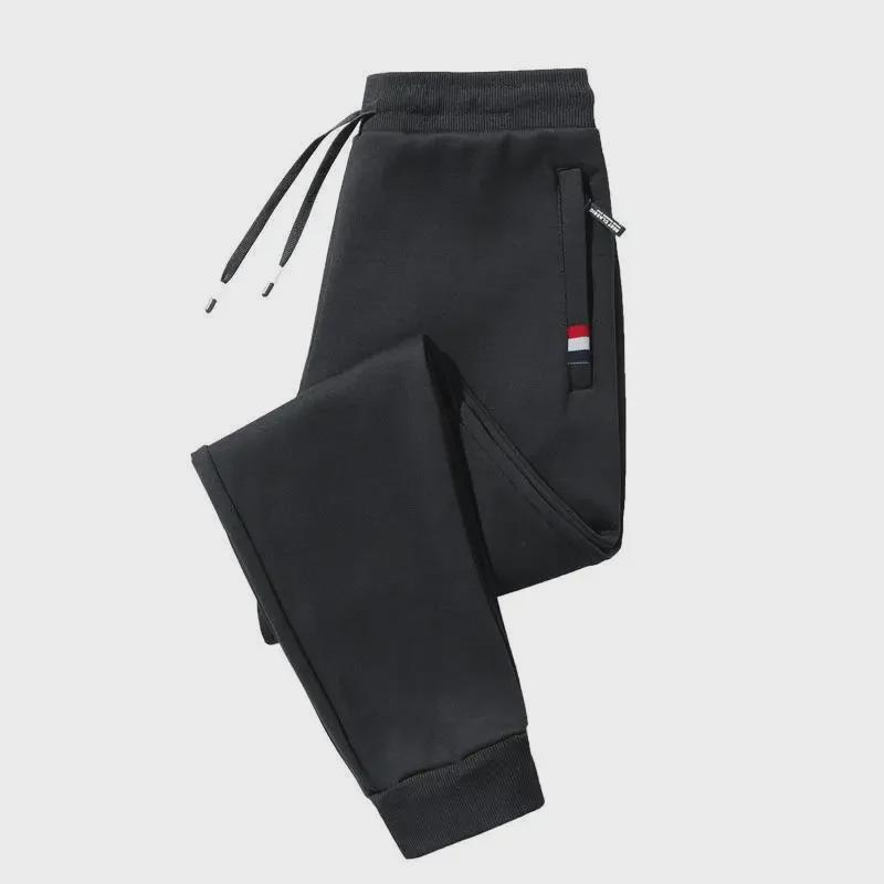 Мужские прочные рабочие брюки – износостойкие, свободного покроя, подойдут для весны, осени и зимы.