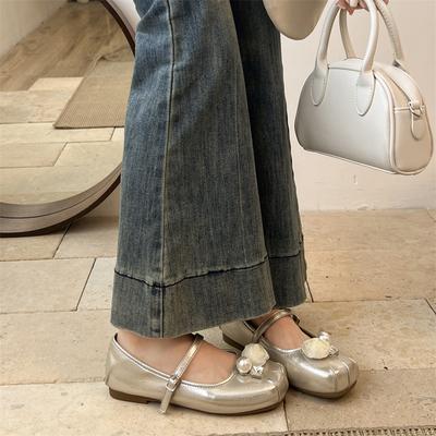 Ретро белые французские туфли на плоской подошве с неглубоким вырезом и скрытой платформой для увеличения роста, женские летние 2025 новые универсальные туфли Мэри Джейн для юбки