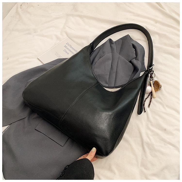 Bags Women's Large Capacity 2025 New Spring and Autumn Versatile Premium Sense Shoulder Messenger Bag Commuter Soft Pitot Bag