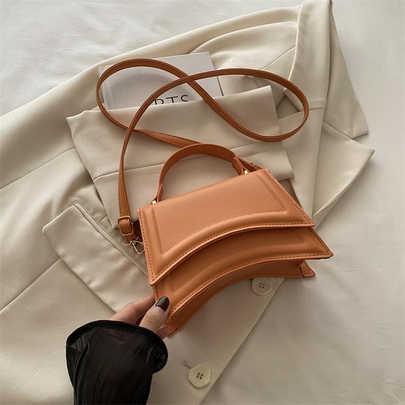 Chic Street Style 2024 New Trendy Shoulder Small Square Bag Versatile And Fashionable