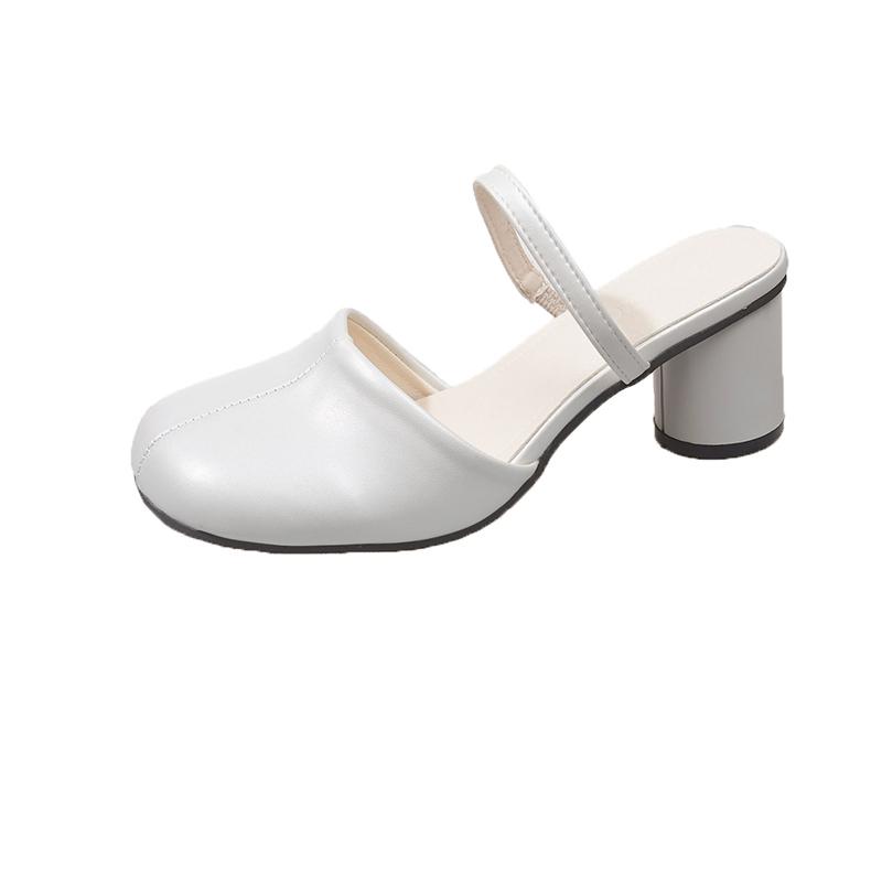 Temperament Baotou Slippers for Women In Summer Wear New Round-toe One-word Belt Back Air Non-slip Block Heel Sandals