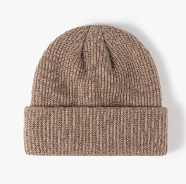 New Arrival Autumn and Winter Fashion Warm Lovely Pure Color Solid Dark Grey Customized Knitted Women Beanies