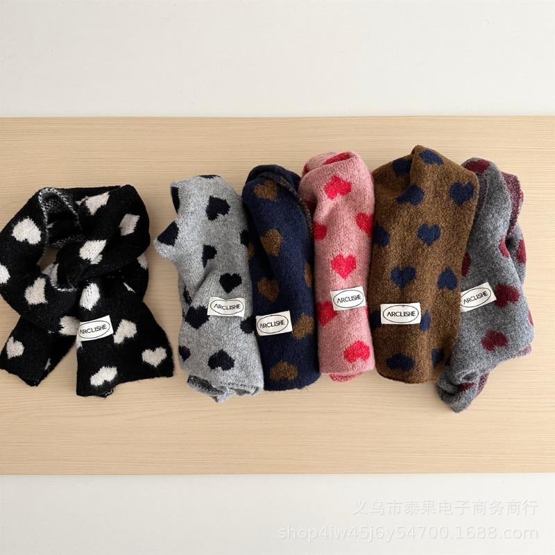 Korean Style Heart Knit Scarf for Girls Winter Warm Forest Neck Warmer Aesthetic Acrylic Wool Blend Fashion Cold Weather Scarf
