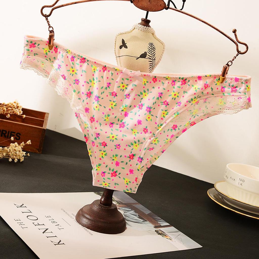 Женские шелковистые трусики-треугольники Diaochan - Цветочное кружево, Без следов от трусиков