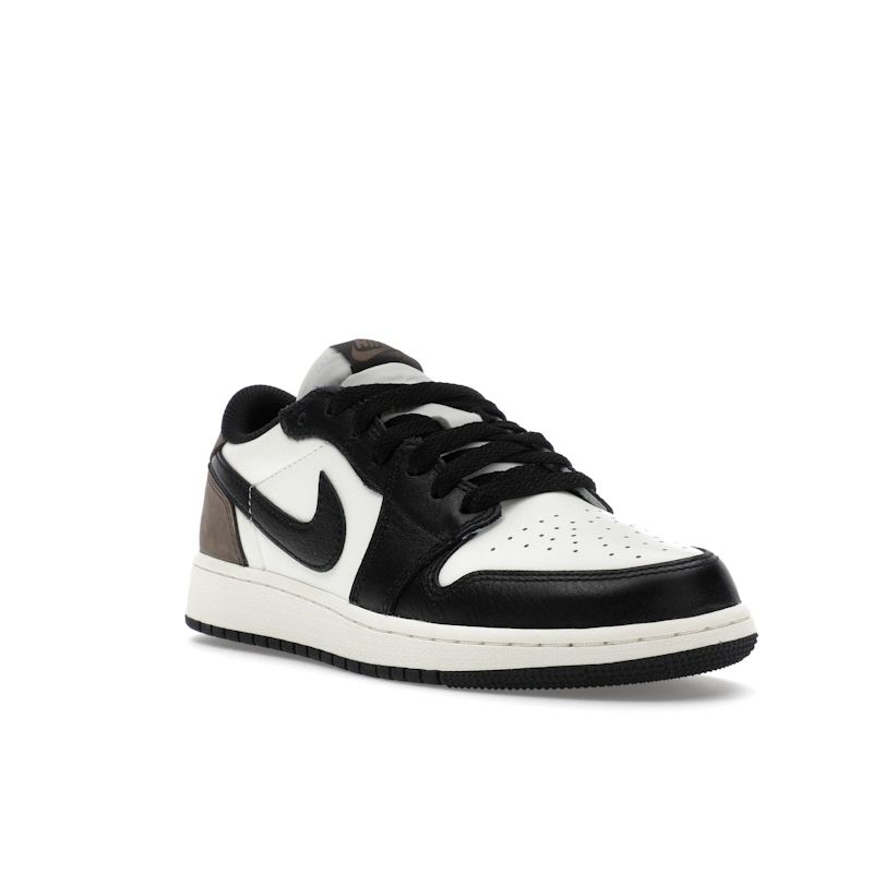 Кроссовки Air Jordan 1 Retro Low OG GS Mocha Kids белые черные темно-мокко CZ0858-102