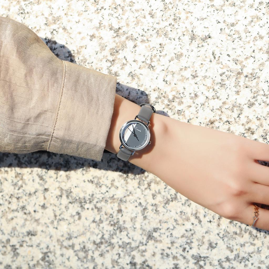 Female Student's Watch Retro Simple Literary and Artistic Compact Small Dial Waterproof Temperament Quartz Watch Ladies Watch