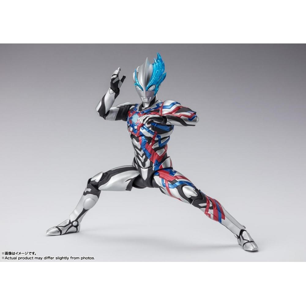 SHFiguarts Ultraman Blazer, подвижная фигурка размером около 150 мм, окрашенная из АБС и ПВХ