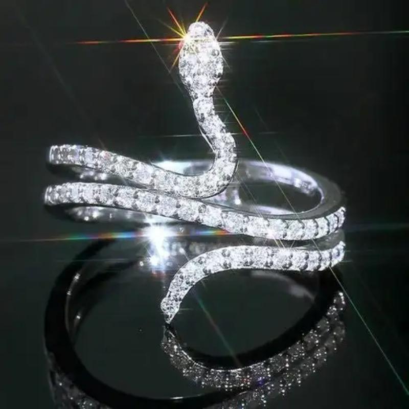 Women Fashion Animal Snake Women Ring Silver Color Bling Bling CZ Stone Exquisite Glitter Zircon Snake Rings Gifts for Women