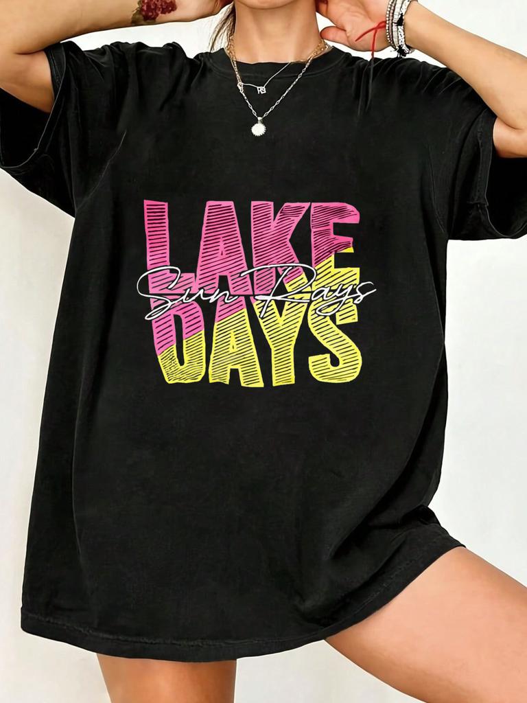 Футболка оверсайз Lake Days Черный, розовый и желтый градиентный текст, принт солнечных лучей, летняя пляжная одежда для отпуска