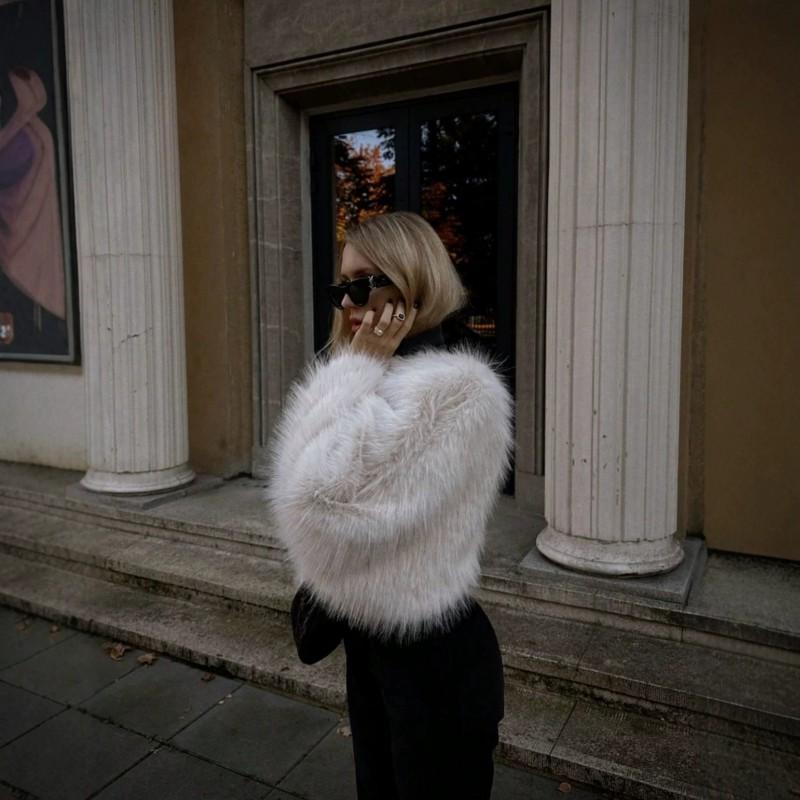 Womens Faux Fur Short Sweatshirt Street Style Long Sleeve Coat Winter 2026